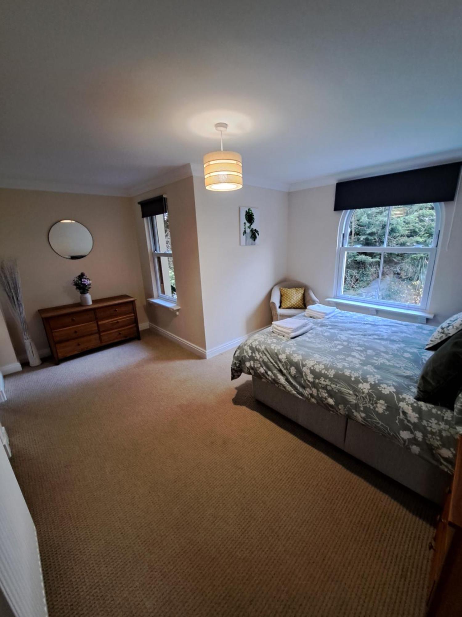 The Elms Apartments Ramsey Isle Of Man Uk Екстериор снимка