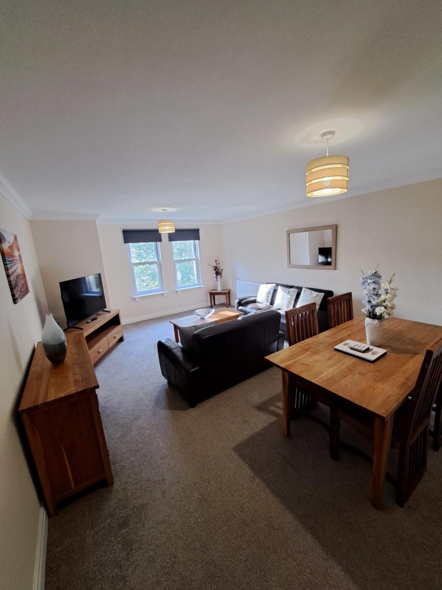 The Elms Apartments Ramsey Isle Of Man Uk Екстериор снимка
