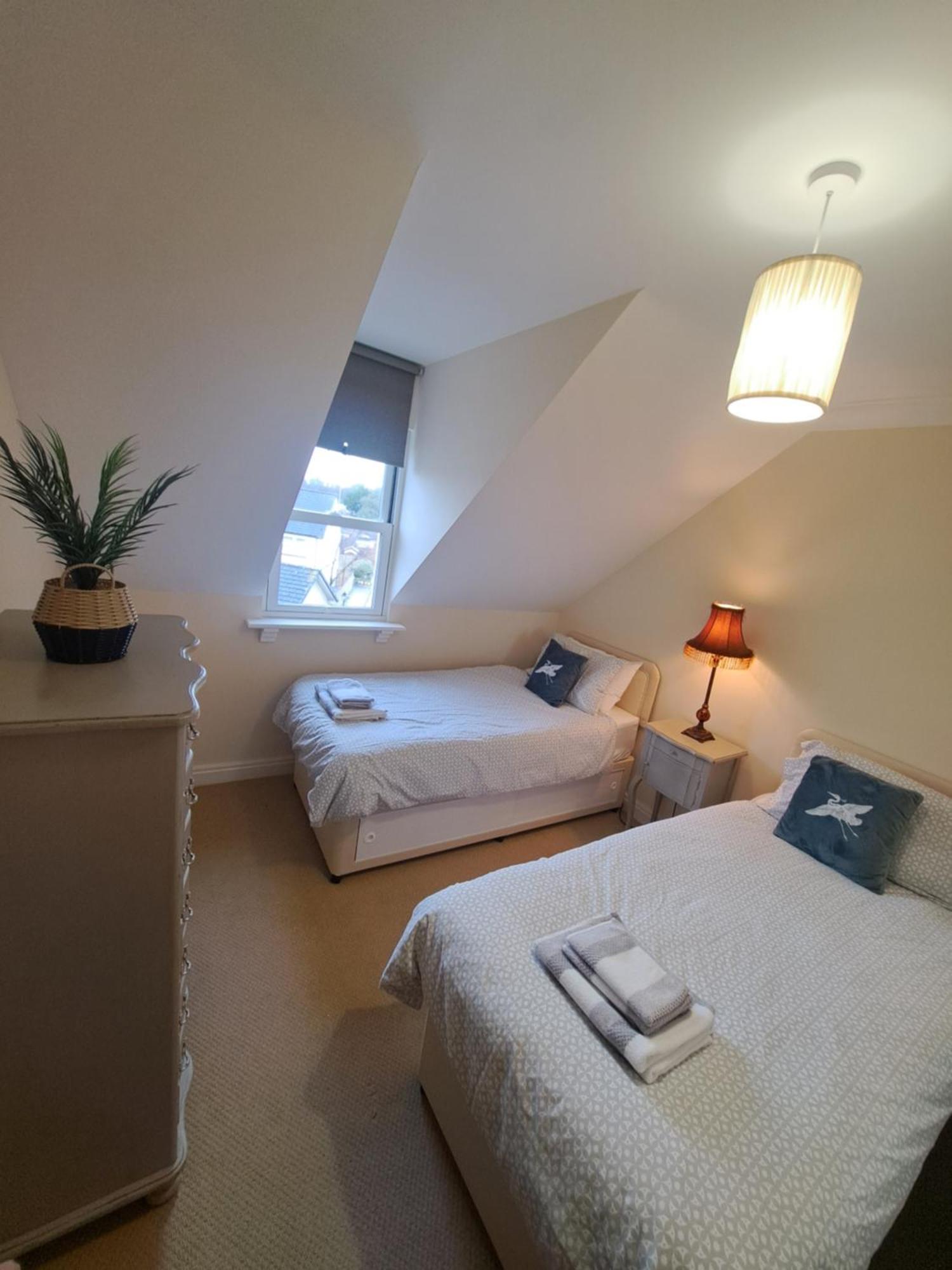 The Elms Apartments Ramsey Isle Of Man Uk Екстериор снимка